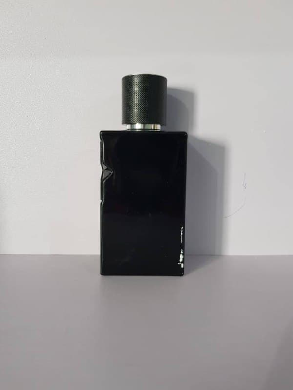Y Le Parfum-1
